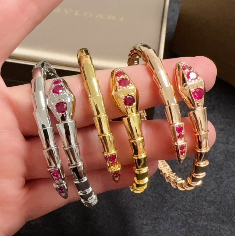 Bvlgari bracelet 12yxx75